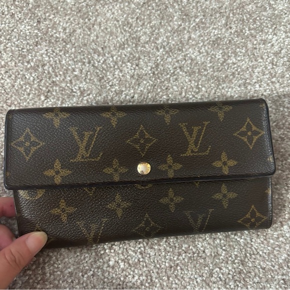 SOLD - Picture 3 of 11